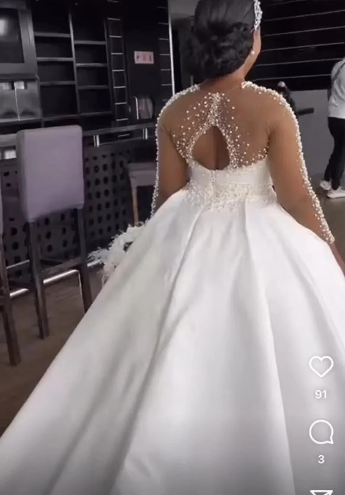 Customized  Luxury Pearl Beaded Gown Removable Detachable Trailing Tail Mesh Sequin Mermaid Wedding Dress