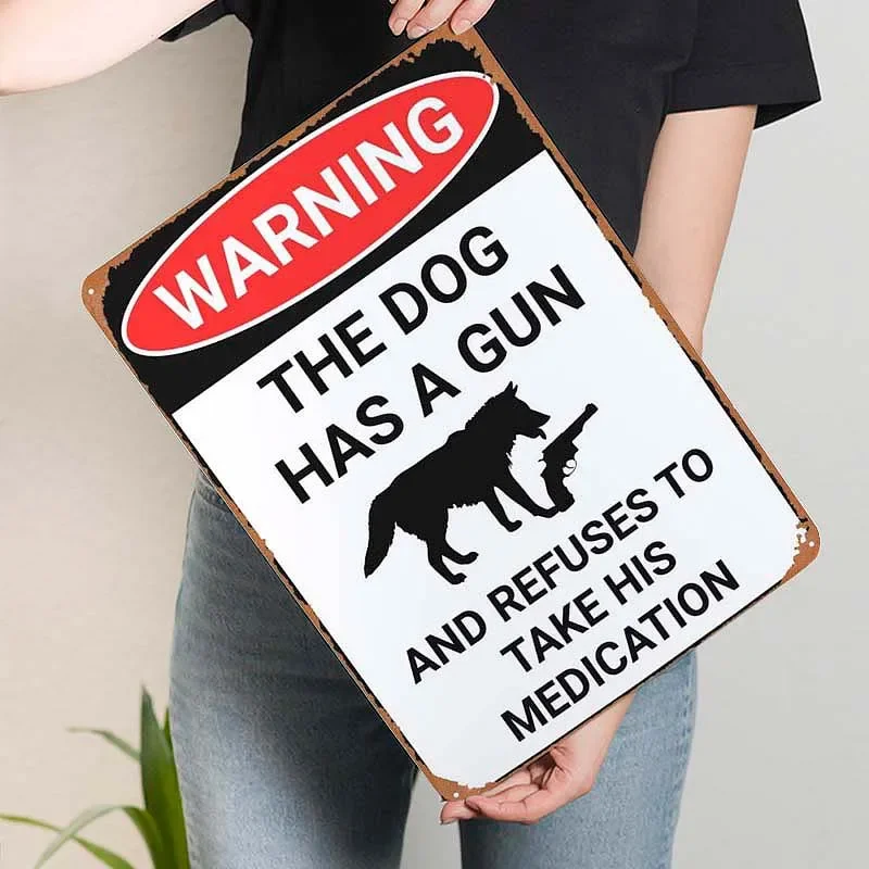 Retro Tinplate Wall Art Door Decoration Funny Dog Warning Sign Vintage Metal Sign Palque for Pet Room Outdoor Wall Decoration