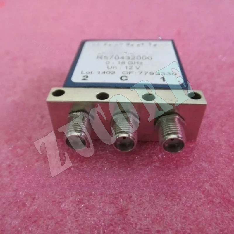 لراديوال المستوردة R570432000 R570413000 DC-18 جيجا هرتز 12 فولت SPDT RF الميكانيكية محوري التبديل