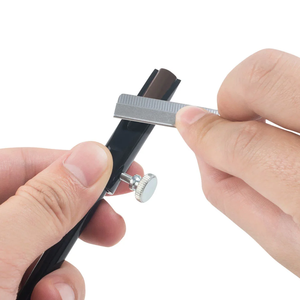 2 pezzi temperamatite per eyeliner trucco lip liner eye brow temperamatite manuale portatile per affilare le matite