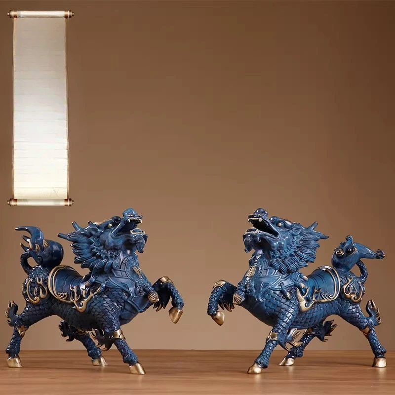 A pair of copper unicorn ornaments, all-copper wind and fire unicorn home office store decorations