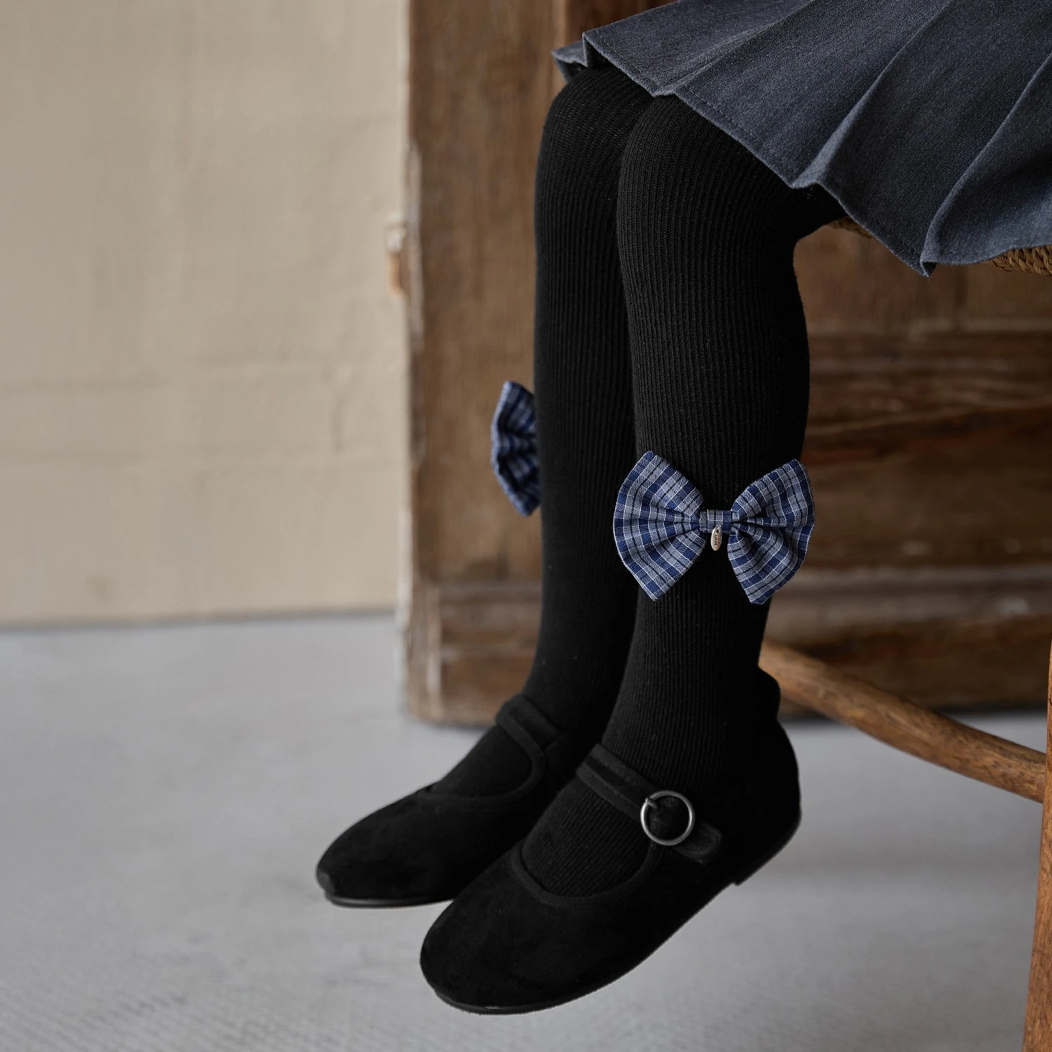 

Детские колготки, осенние новые стильные штаны для маленьких девочек, детские леггинсы, комбинезон, носки, колготки в стиле вестерн с бантом для девочек