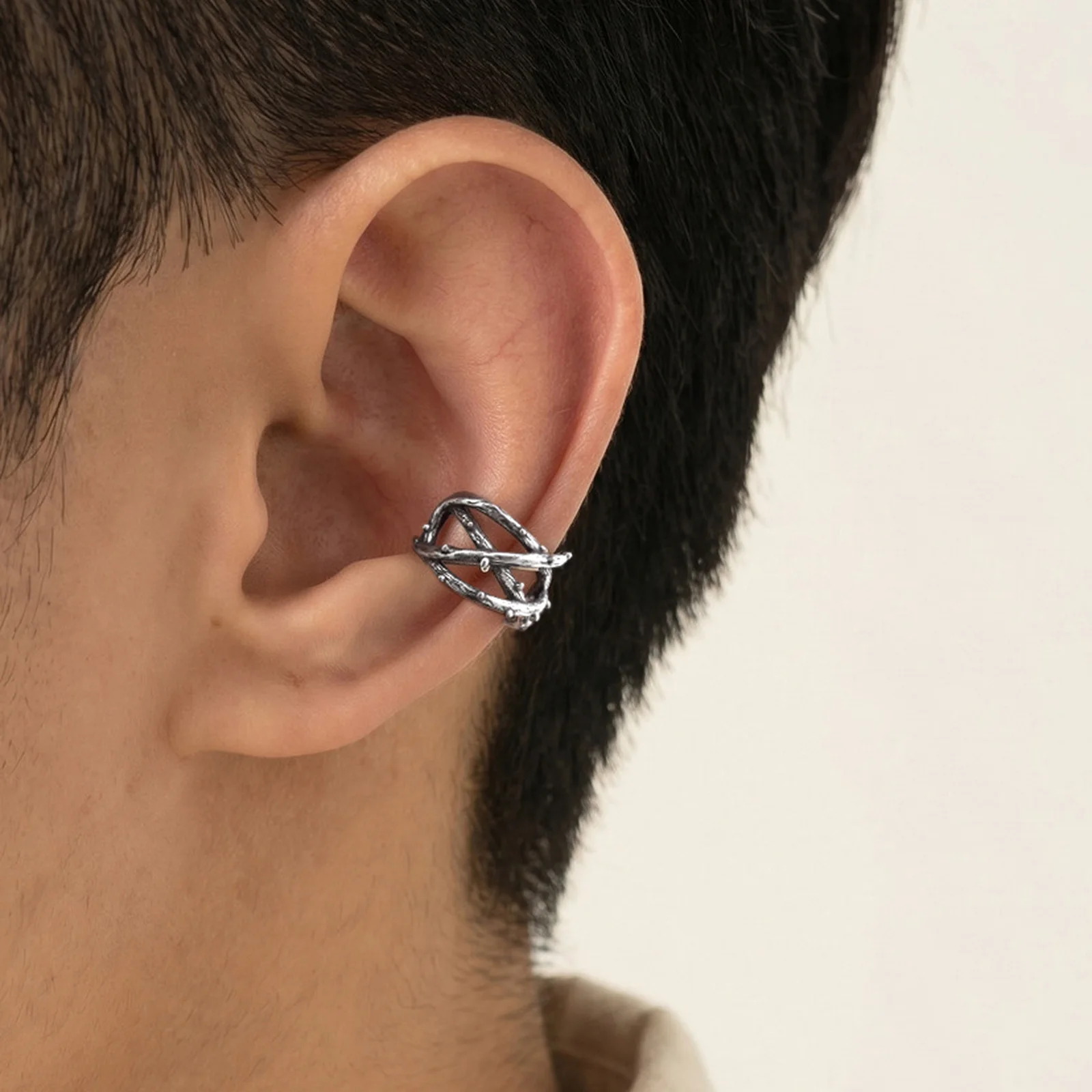 Vnox Stainless Steel Thorn Ear Cuff, Men’s Non-Pierced Earring, Viking & Gothic Ear Clip, Punk Hip Hop Jewelry for Streetwear view 3