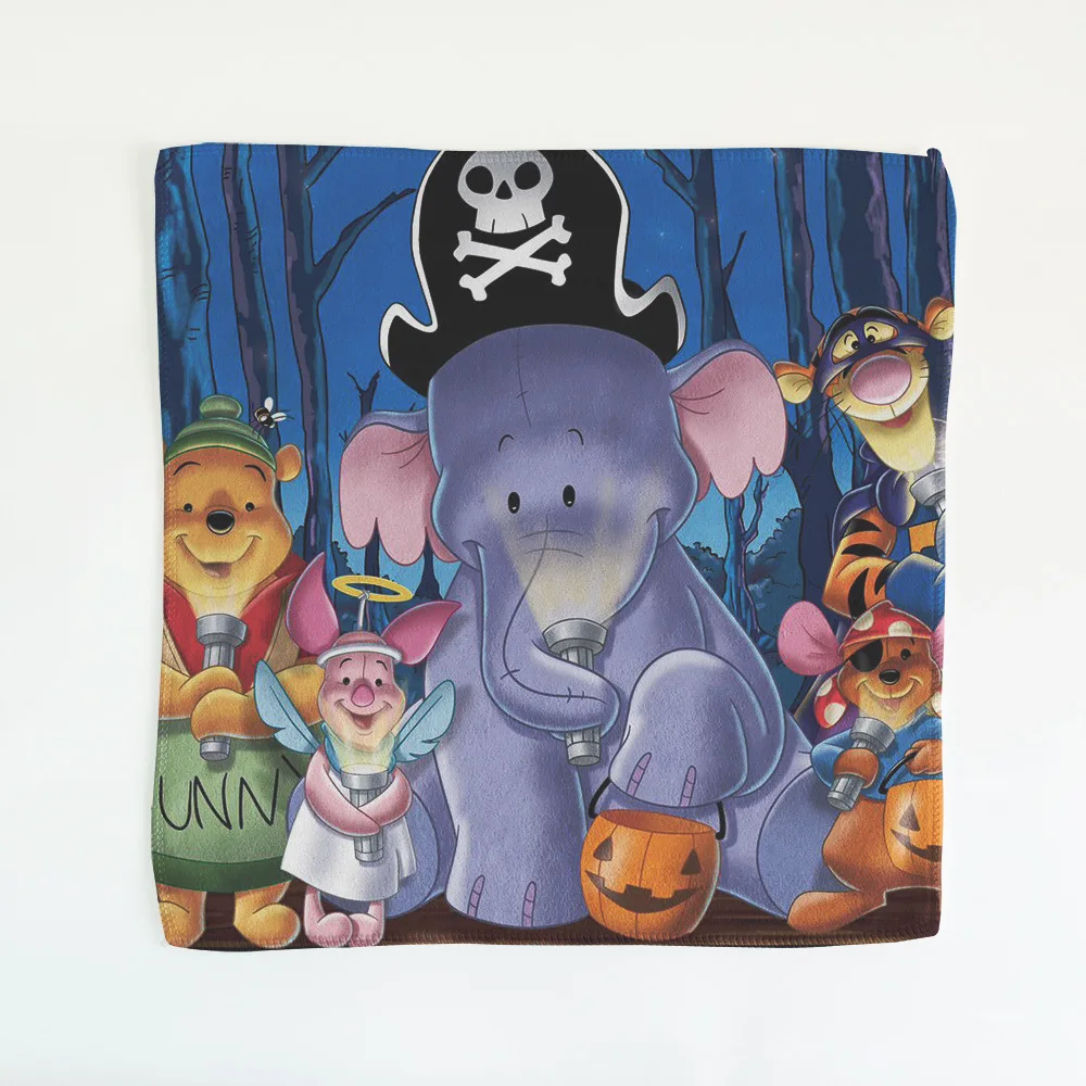 Miniso Paradise Series Halloween ميكي دافي داك وشاح محيطي منديل منشفة الوجه غسل منشفة الكرتون