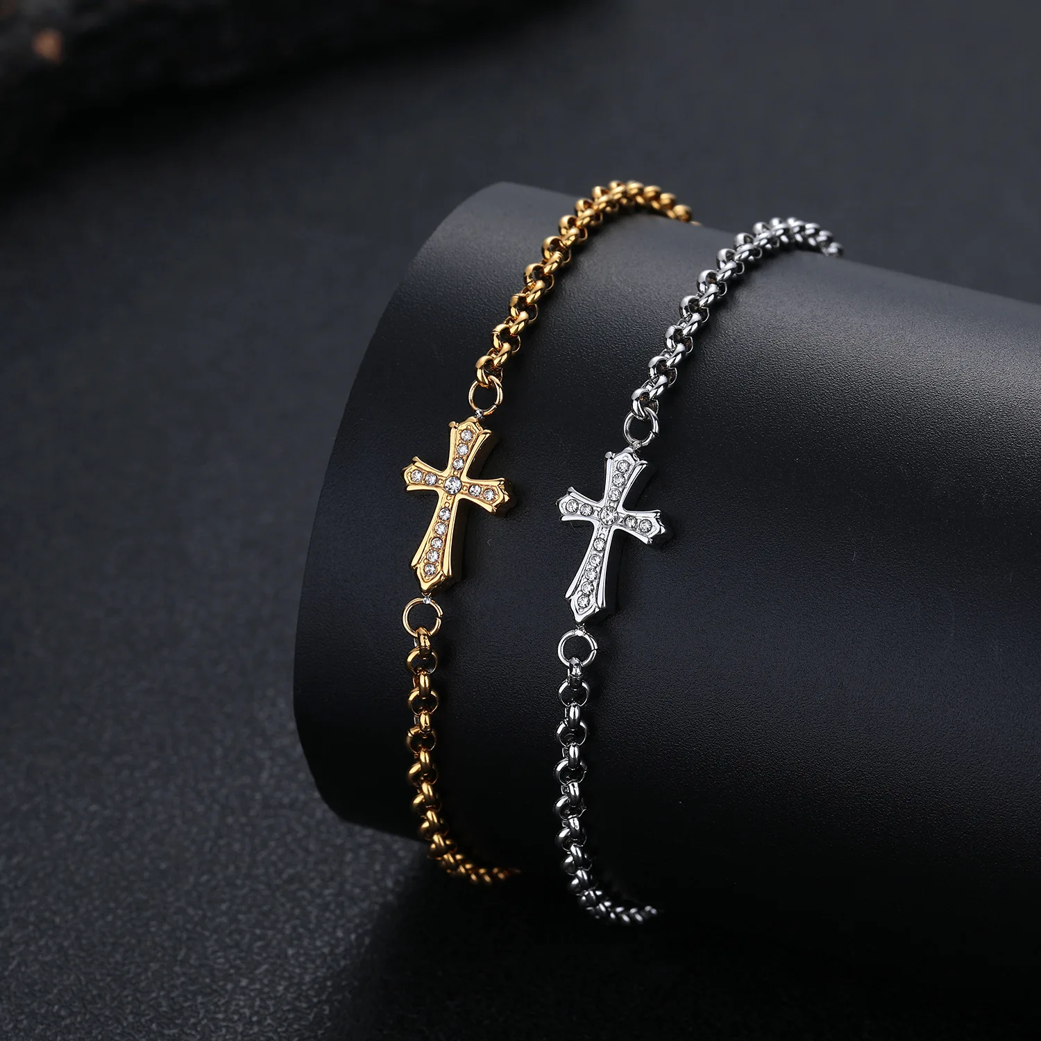 

Dainty Zircon Cross Bracelet for Men Boys,Hip Hop Stainless Steel Adjustable Cross Chain Wristband,Stylish Jewlery Gift
