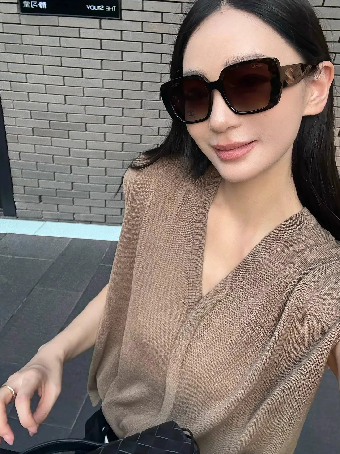 

ZhouMiao Classic Linen Blend Women's Vest Breathable Skin-friendly Svel Top Comfortable Lightweight Summer Faion