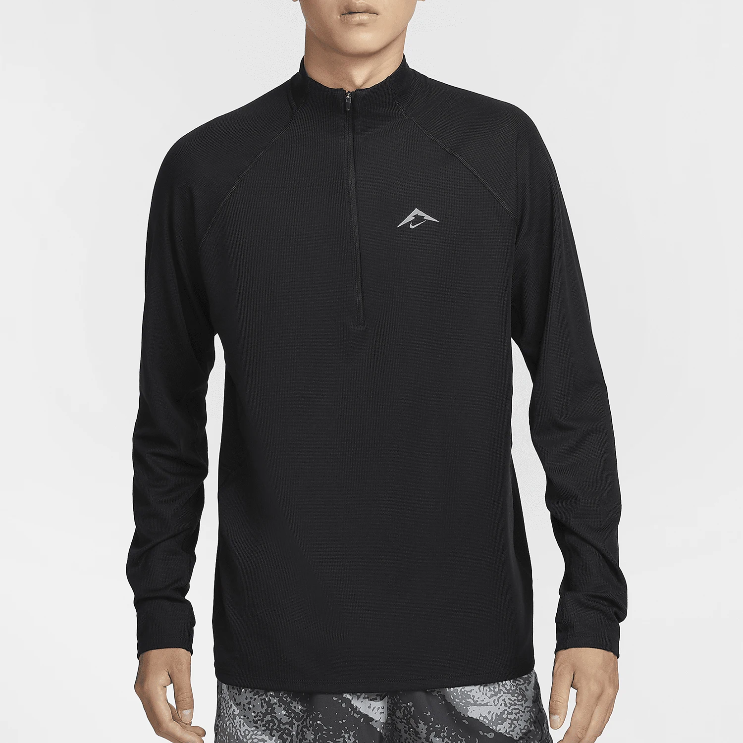 Официальная мужская рубашка Nike Trail Dri-FIT с полумолнией FV9995-010