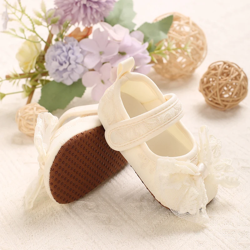 Baby Shoes 0-18 Months Female Baby Bow Soft Bottom Princess Shoes Newborn Children Lace Step Shoes