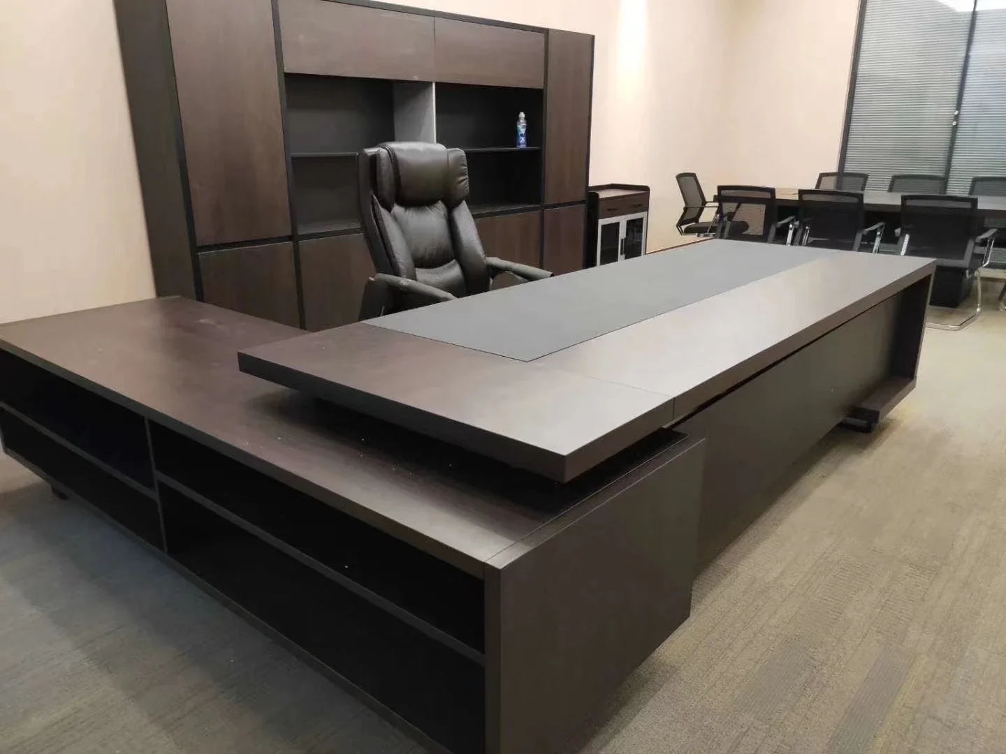 

A A Eco Friendly Office Furniture Modern Design Boss Office Desk