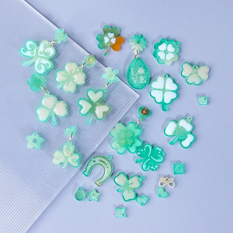 Diy Crystal Mould Drip Four-leaf Clover Series Earrings Silicone Molds Christmas Leaf Dangling Flower Charm Mold Halloween