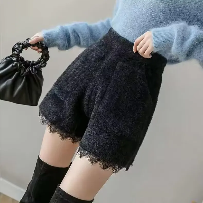 2023 elastische High Taille Plüsch Shorts Herbst Winter künstliche Nerz Wolle Shorts Frauen Femme Casual Damen Shorts schwarze Stiefel Hose