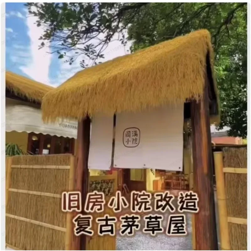 Artificial Thatched Roof Roll, Plastic Synthetic Turf for Bars Cottages Gazebos Outdoor Farmhouses and Rooftop Decor