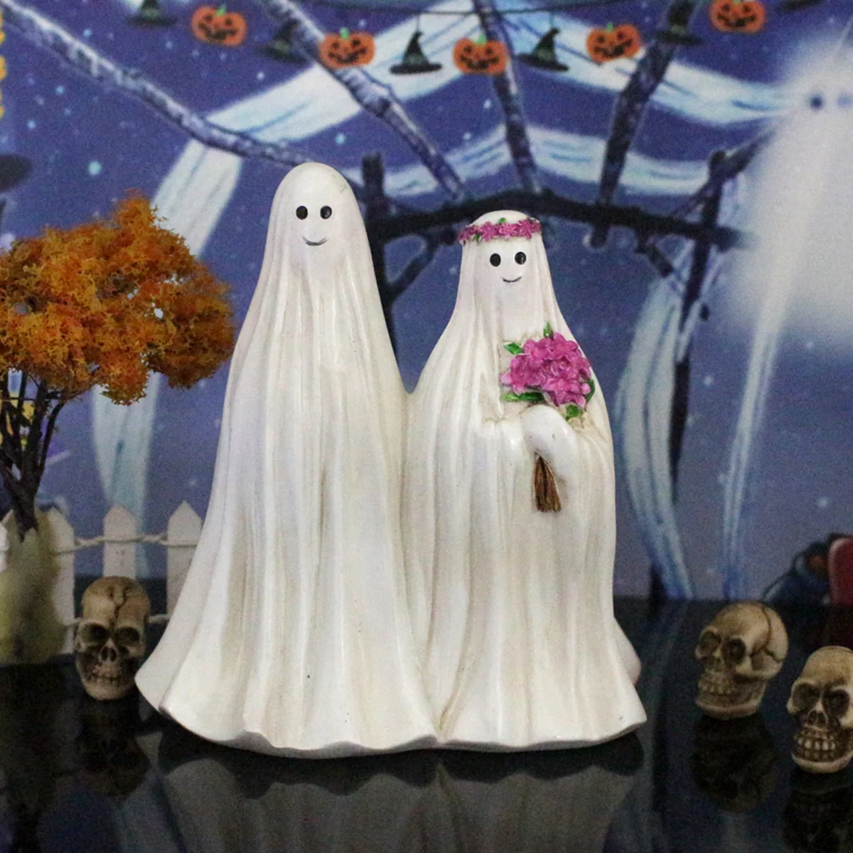 

Ghost Bride & Groom Night Light - Spooky Halloween Decor