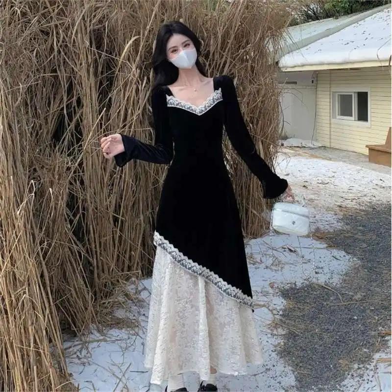 Vestido de mujer elegante y a la moda Retro con cuello en V de manga larga vestido de encaje de terciopelo negro nuevo vestido versátil elegante
