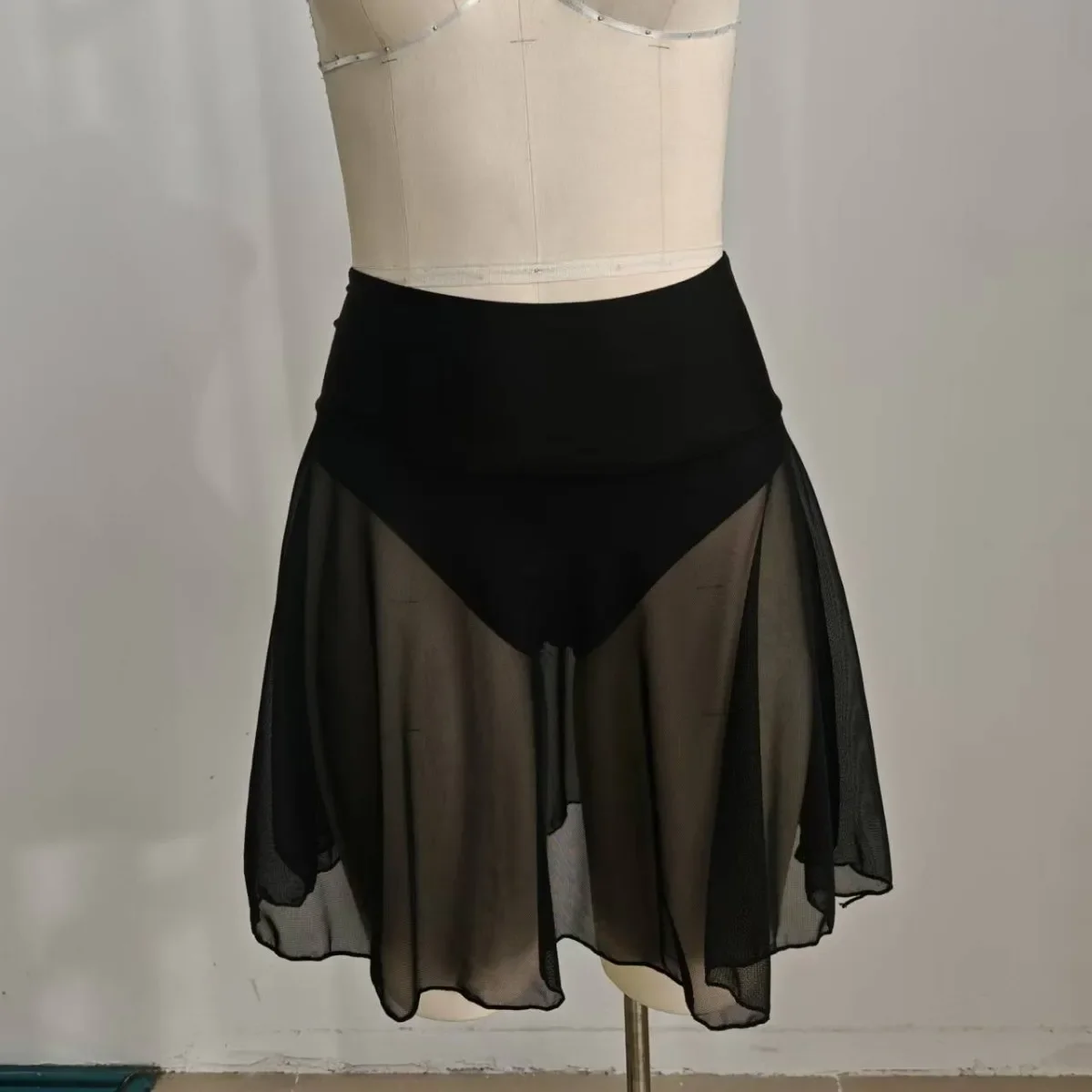 Sexy, atmungsaktiver, einfarbiger Strandrock, vertuscht, Netz-Bikini, kurzer Rock für Damen, bequem, leicht, Strandmode