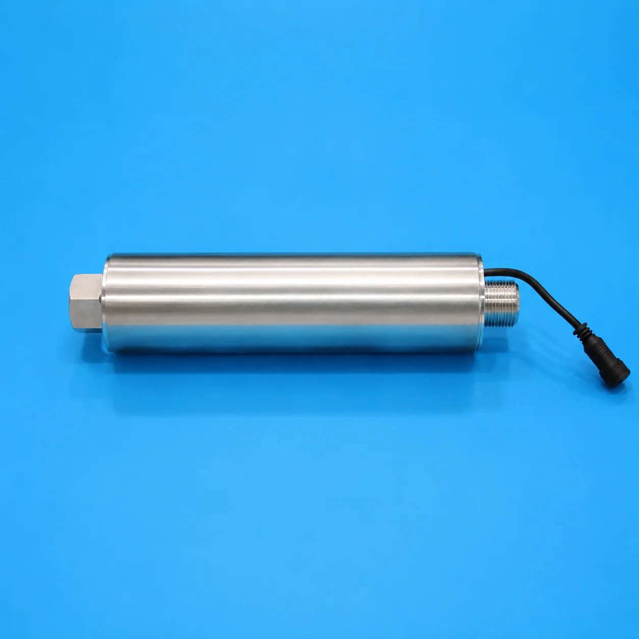 Mercury Free UV-C LED Water Sterilizer 20L/min Compact Design with G3/4 Thread for Home Water Treatment AC100-240V