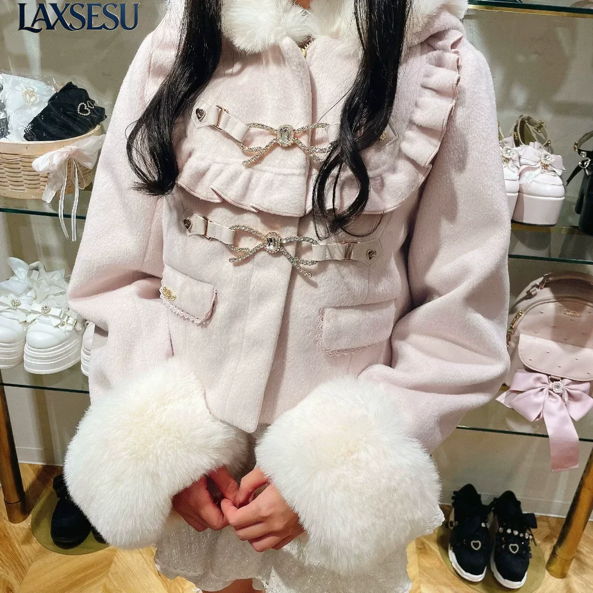 Women's Thick Coats Winter Lolita Style Sweet and Cute Woolen Coat 2026 New Design Sense Niche Bow Short Jacket Femme