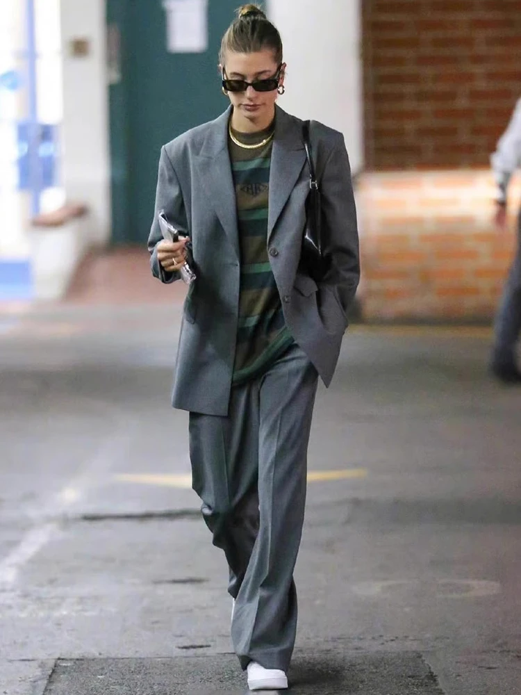 

Spring 2025 Naturaleye Women's Grey Suit Jacket And Pants Set Fashionable And Elegant Outfit Female Polyester Fabric