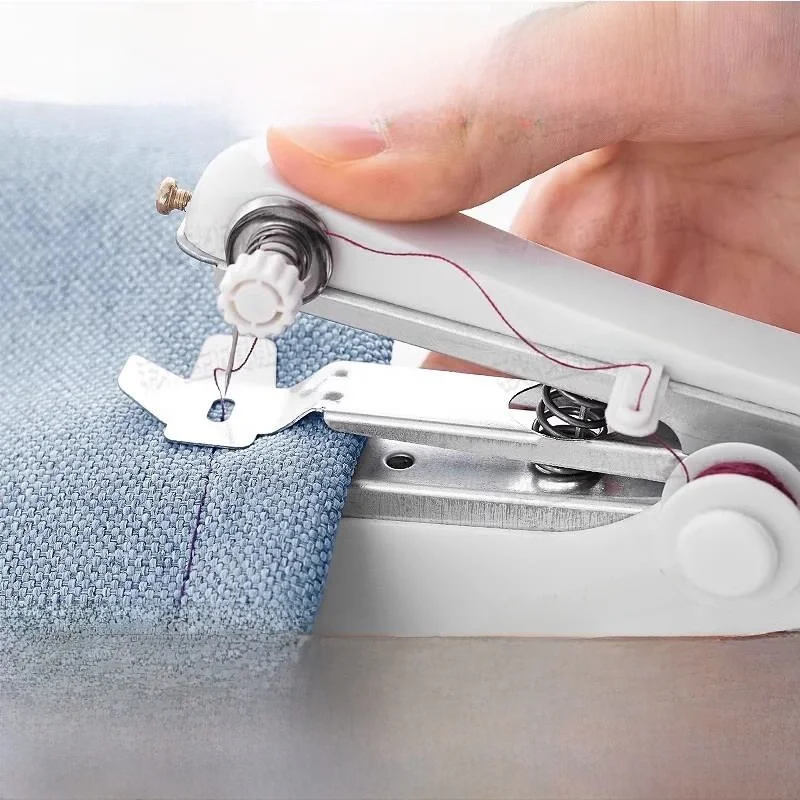 

Портативная ручная швейная машинка для домашнего использования, простой дизайн, компактный размер, инструмент для шитья одежды из Китая