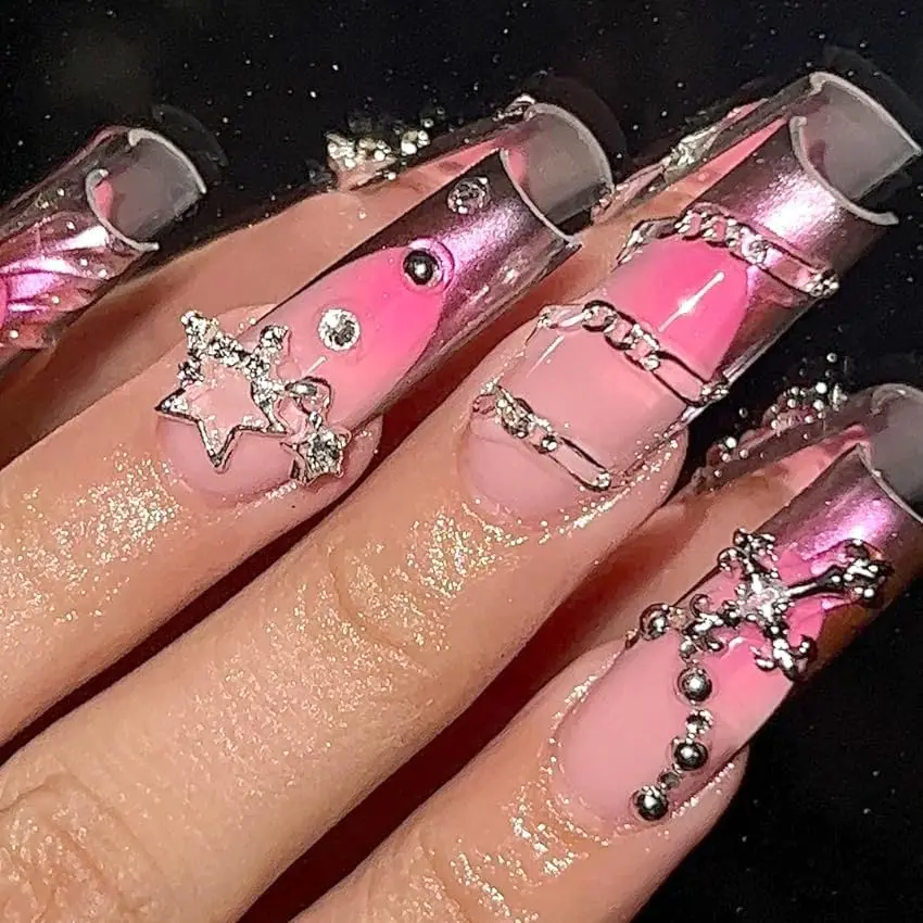 70 piezas de encantos de estrella para uñas acrílicas, decoración de arte de uñas de aleación plateada con estrellas, planetas y cruces, piedras y joyas para uñas 4