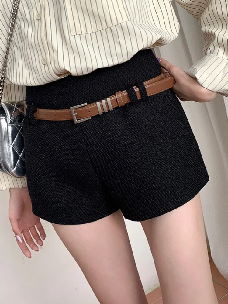 2026 Spring Autumn New Classic Black High Waist Belted Casual Women Shorts Figure Flattering Basic Bottoms Daily Wear