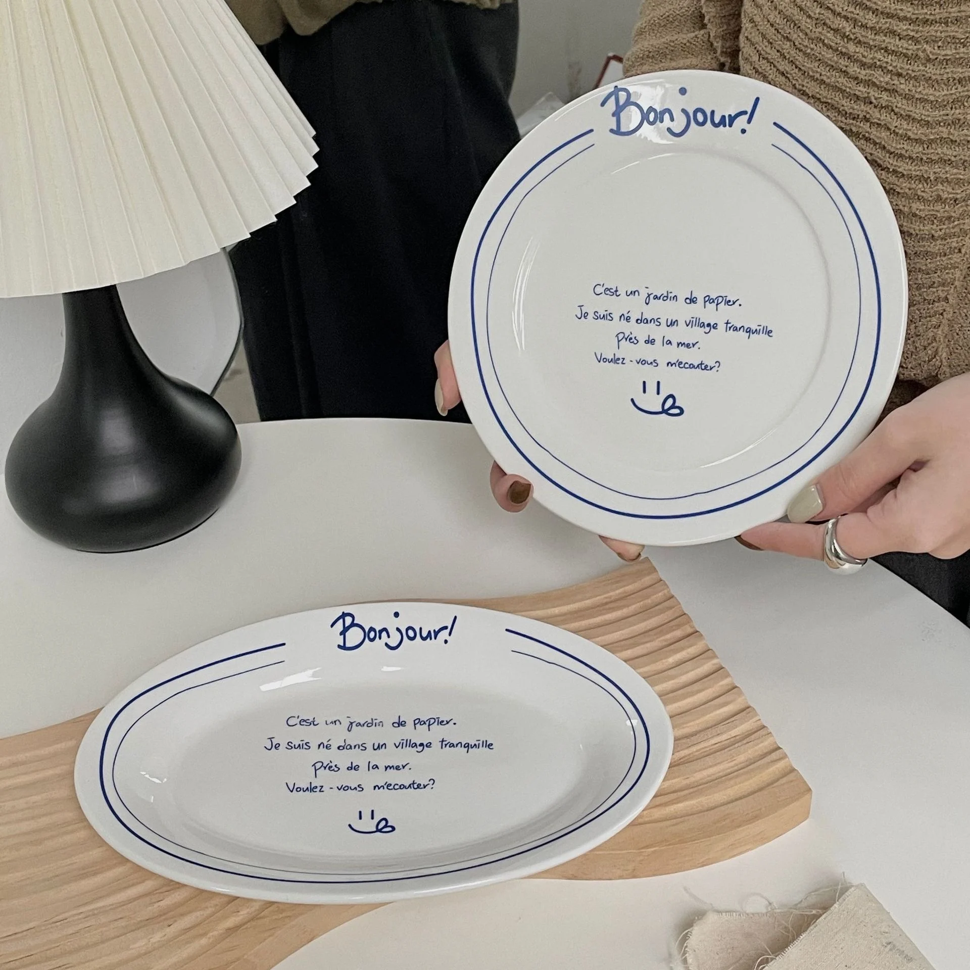 Korean French Letter Simple Dinner Plates Breakfast Plate Afternoon Tea Dessert Spaghetti Main Meal Plate Home Decoration Photo
