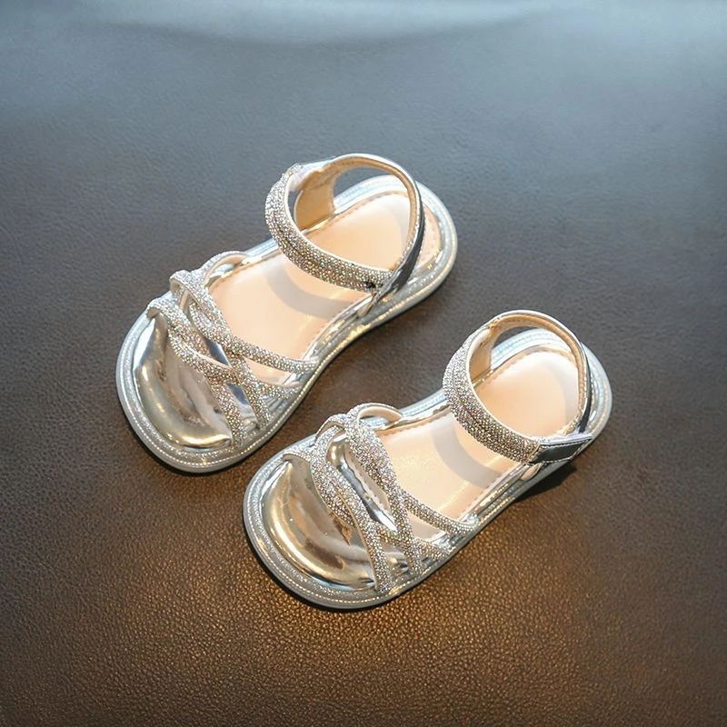 

2026 Summer New Kids Sandals Simple Versatile Girls' Diamond Princess Shoes Comfort Anti Slip Child Flat Beach Shoes Сандалии