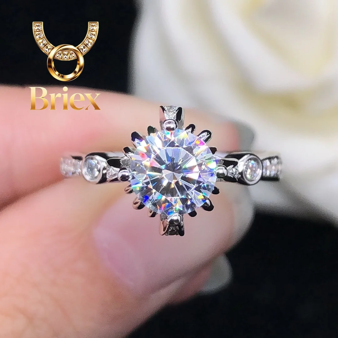 Briex Jewelry New Arrival 1Ct 6.5mm D Color VVS1 Moissanite Engagement Ring AU750 18K White Gold Ring Wedding Diamond Jewelry R1