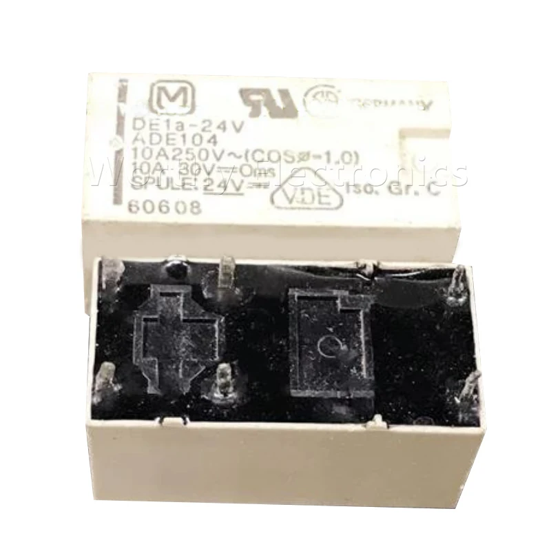 

Free Shipping 10pcs/lot Genuine DE1a-24V Small Power Relay 24VDC 10A DC24V Spot Can Be Shot Straight