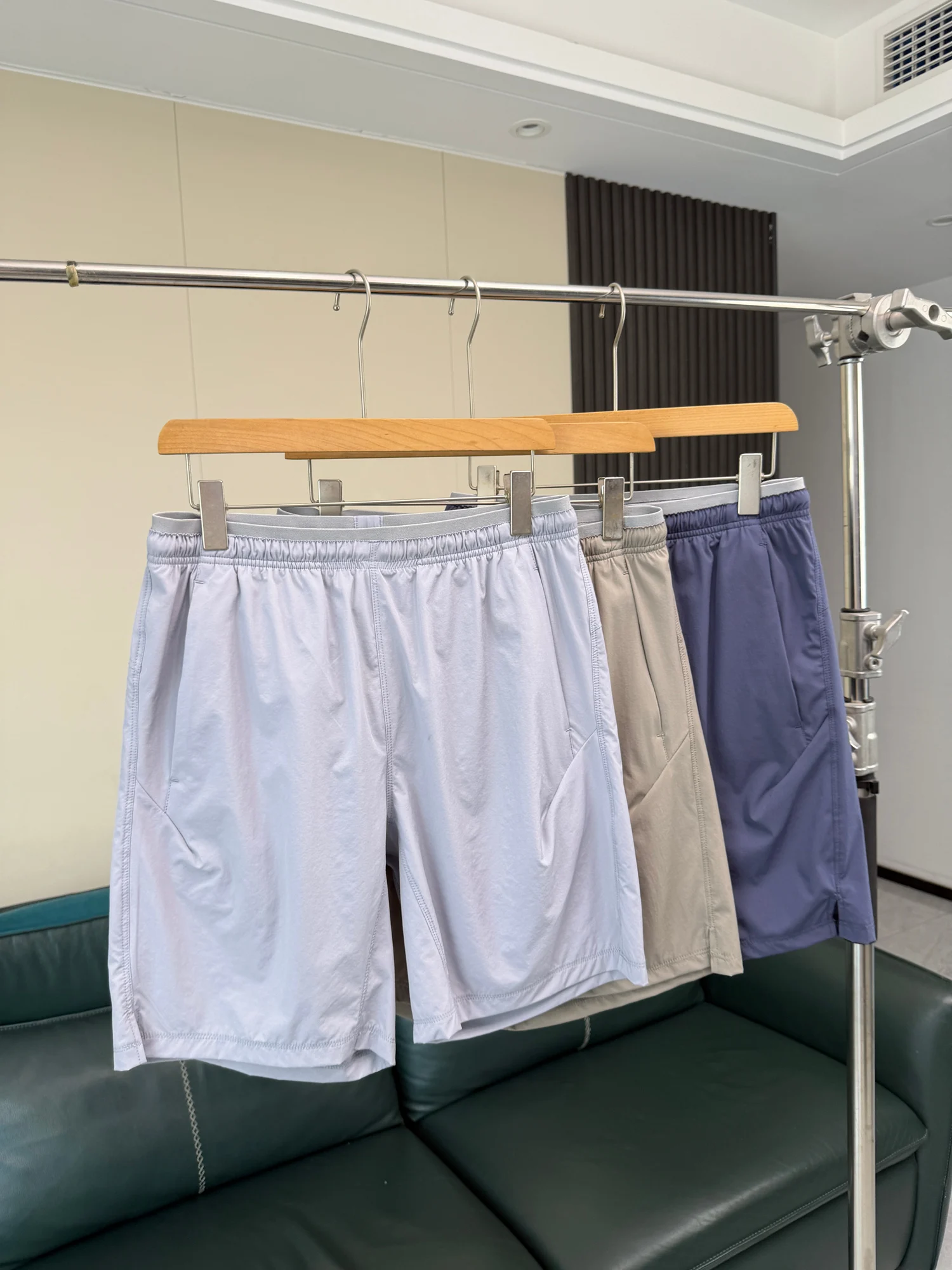 

Cooling Breathable Men's Casual Sports Outdoor Shorts Quick Dry Elastic Moisture Wicking Summer Lightweight Straight Leg Pants