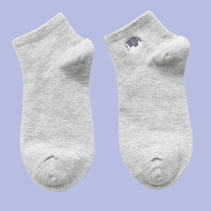 5/10 Paar Damen lässige Socken dünne Baumwolle koreanischen Stil ins trend ige süße Stickerei Cartoon mittlere Socken College-Stil