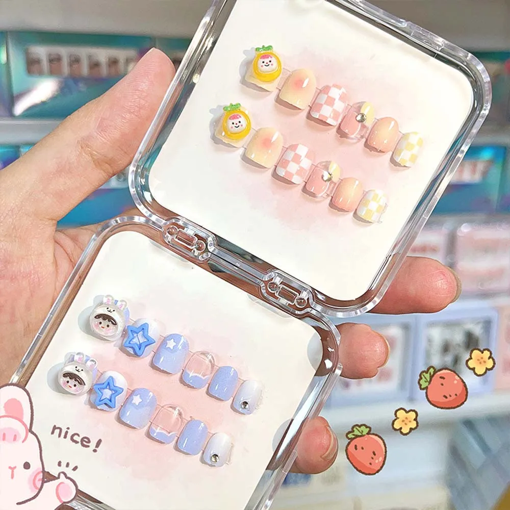 12Pcs/set Flowers Children False Nails Love Heart Short Square Shaped Kids Cartoon Fake Nails Candy Color Nail Supplies