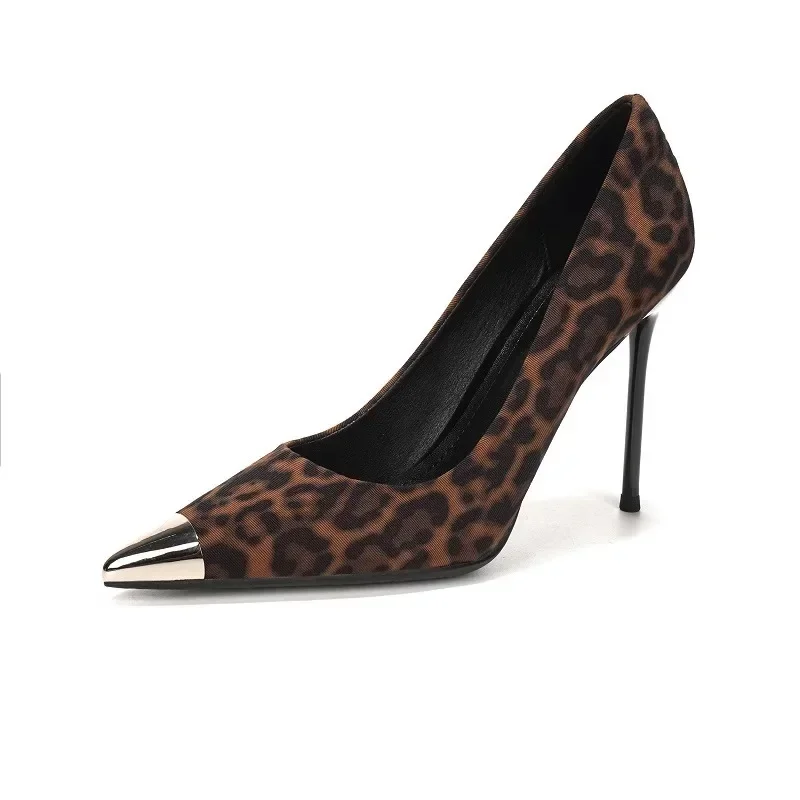 Zapatos de diseño con espalda puntiaguda, zapatos individuales vacíos para mujer, primavera y otoño 2025, tacones altos con estampado de leopardo para mujer, Stiletto