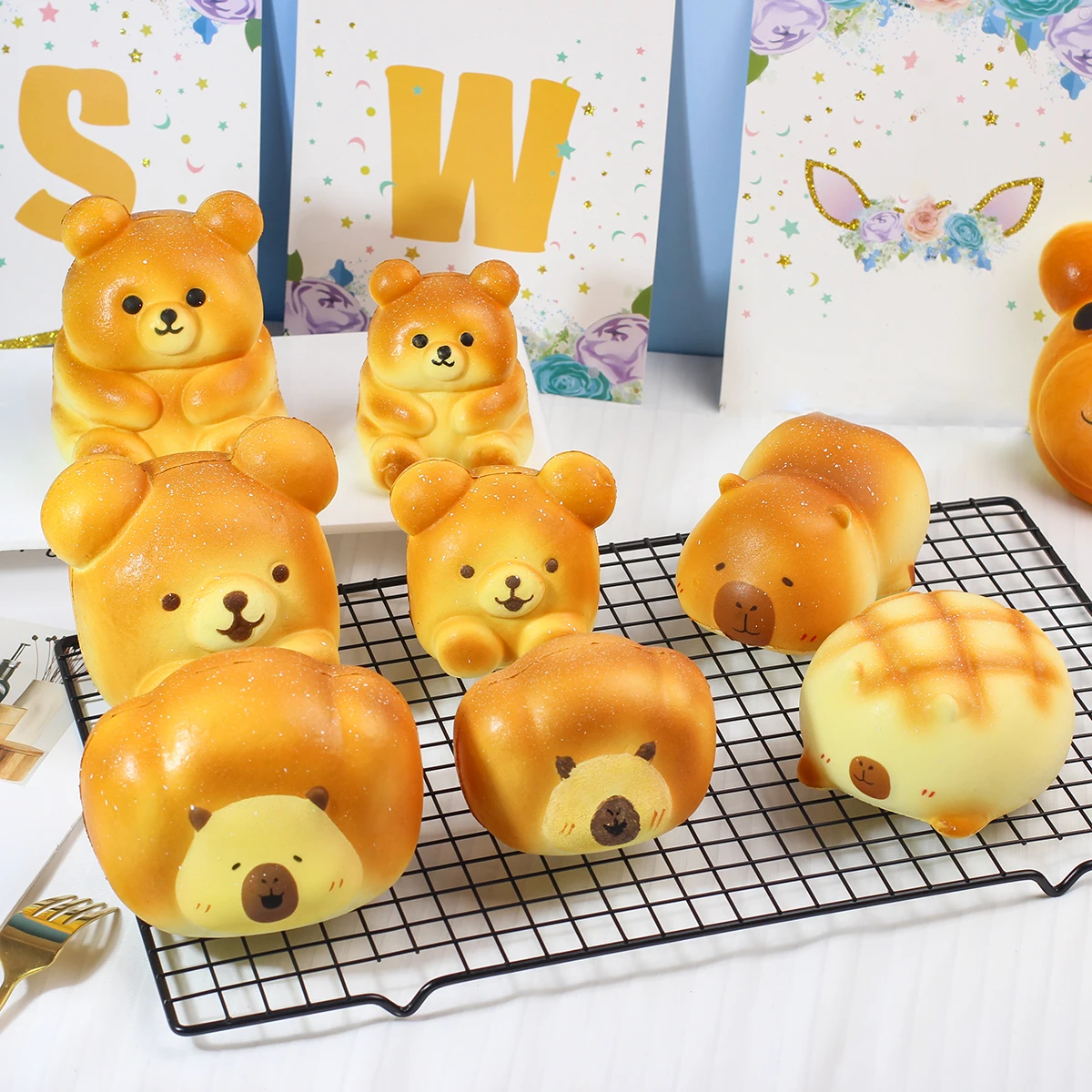 Cartoon Bear Slow Rebound Squeeze Toy Soft Stress Relief Fidget Toy Lovely Animal Decor Ornament Relax Gift for Kids and Adults