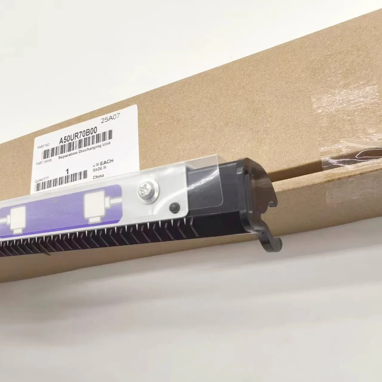 

Оригинальный новый блок разделяющей и разрядной лопаток A50UR70B00 для Konica Minolta Bizhub Press C1060 C1060L C1070 C1070P C2060 C2070 C3070