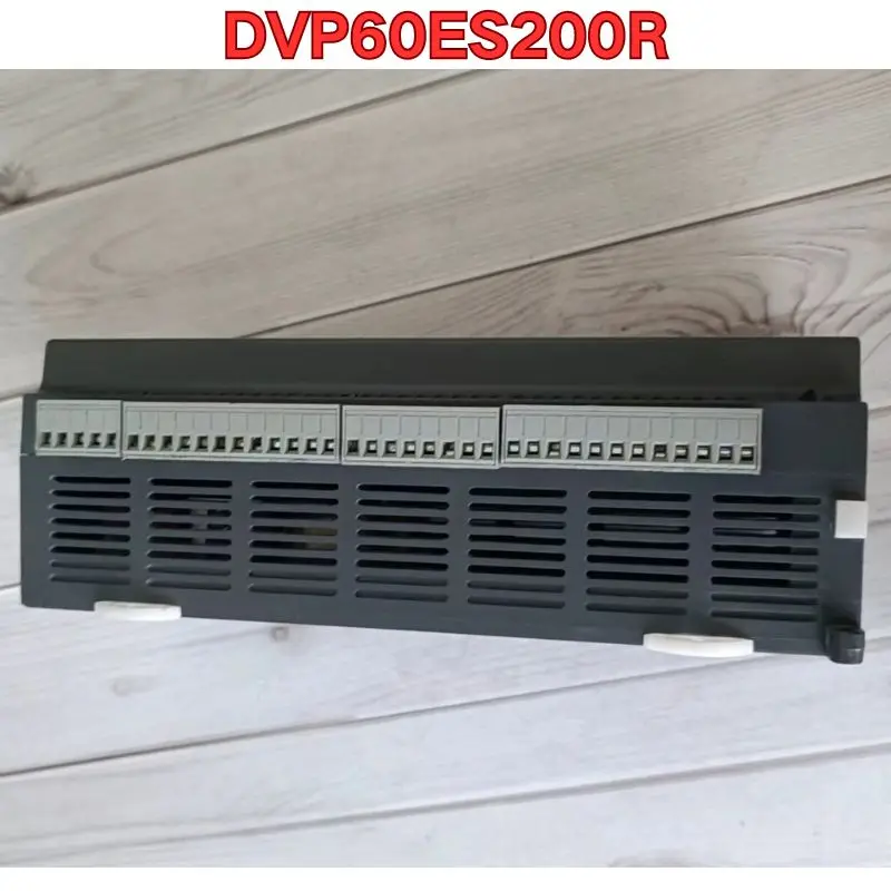 Second-hand PLC module DVP40EH00R3 function test is normal