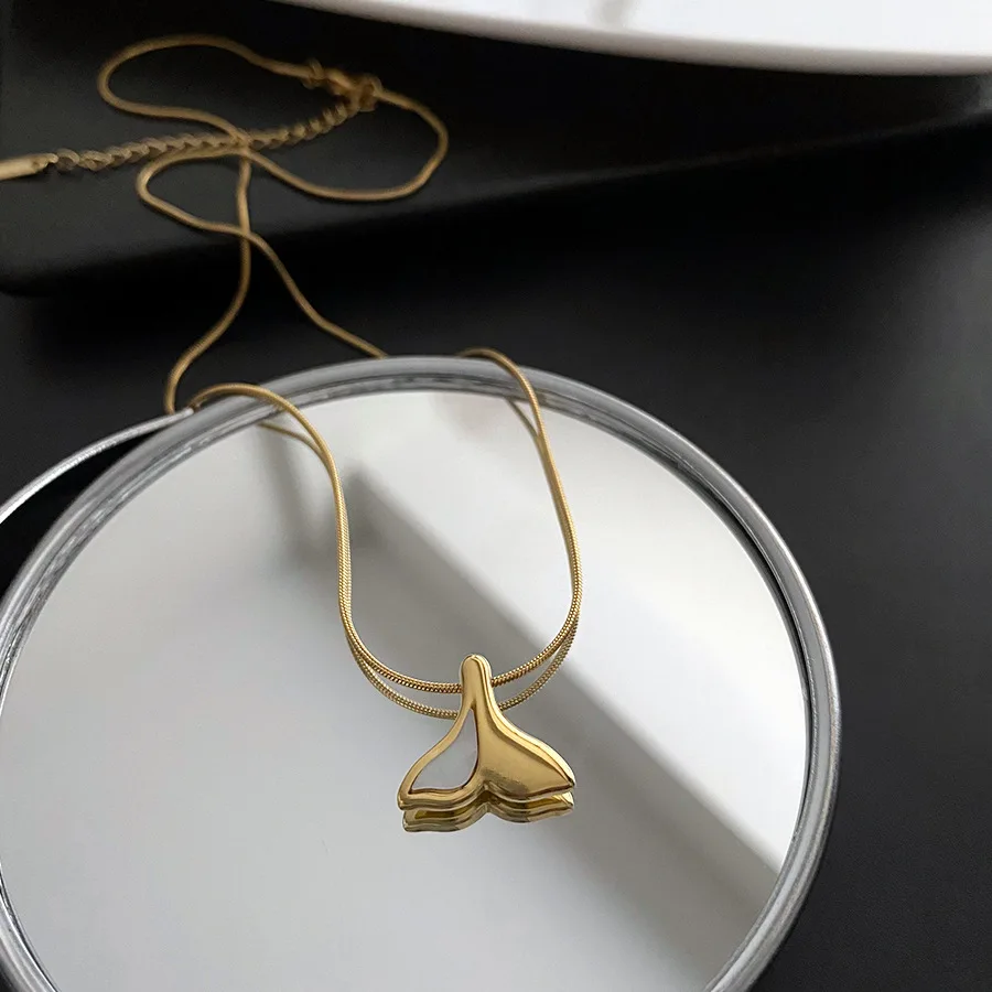 316lステンレス鋼のフィッシュテールネックレス,女性のためのファッショナブルなペンダント,シェル,チャームチェーン,パーティー,誕生日,海,ギフト