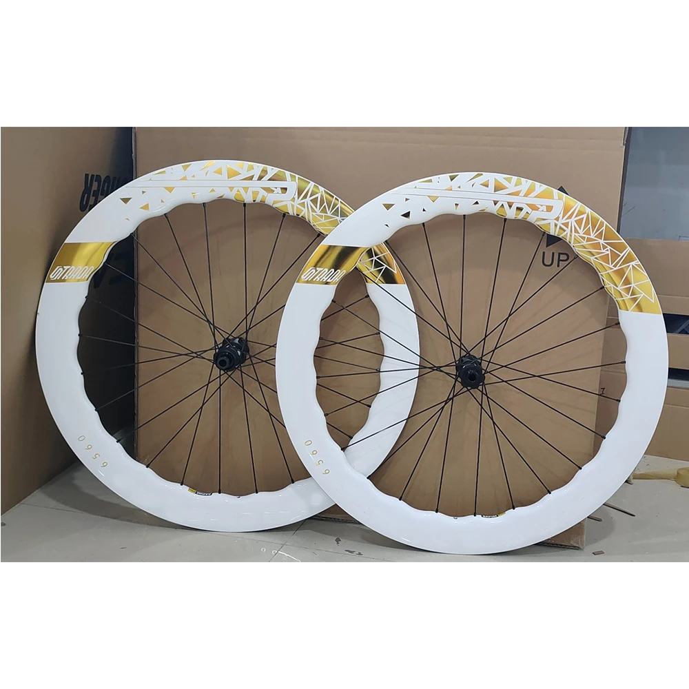 700C 6560 road bike Wheelset UD Glossy Finish Road Disc Brake Carbon Fiber Bike With Clincher Tubeless gold logo