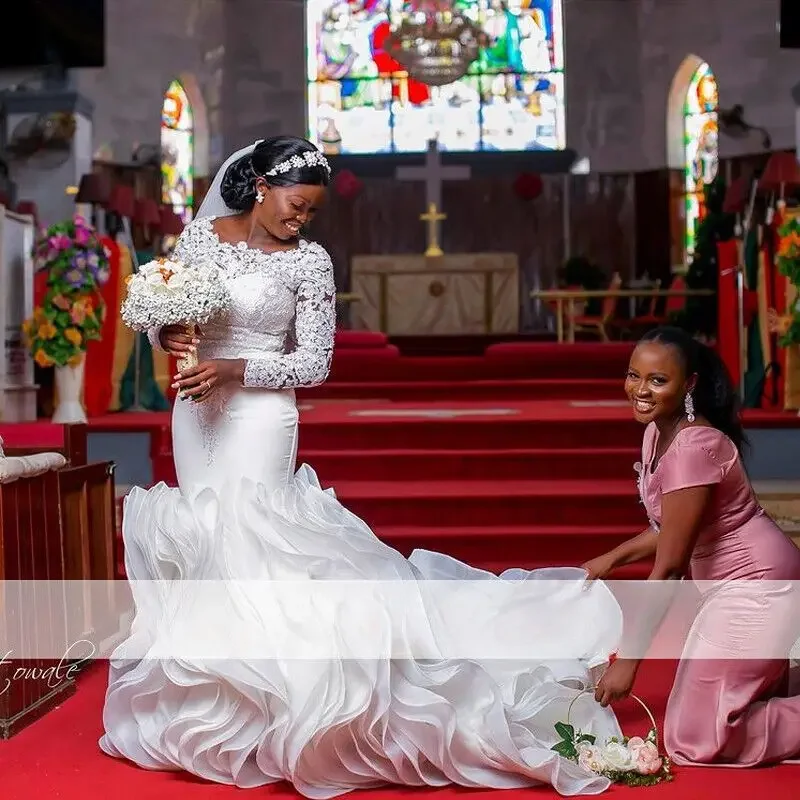 

Customized Vintage Country Western Wedding Dresses Lace Long Sleeve Organza Ruffle Bridal Gowns
