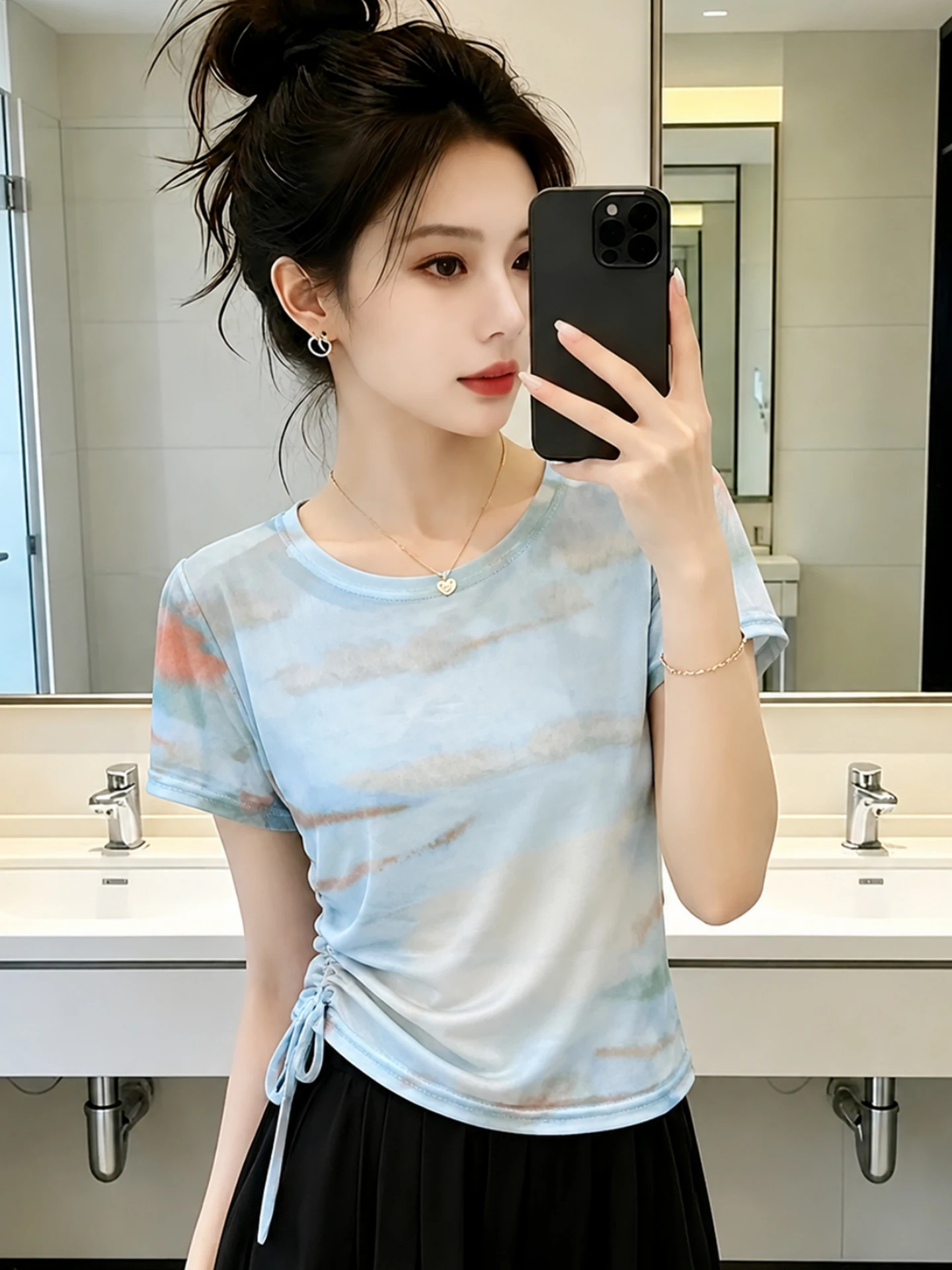 

Fashionable Gradient Short Sleeve T-Shirt Women's Stylish Slimming Top Beautiful Summer Casual Wear round Neck Regular Fit