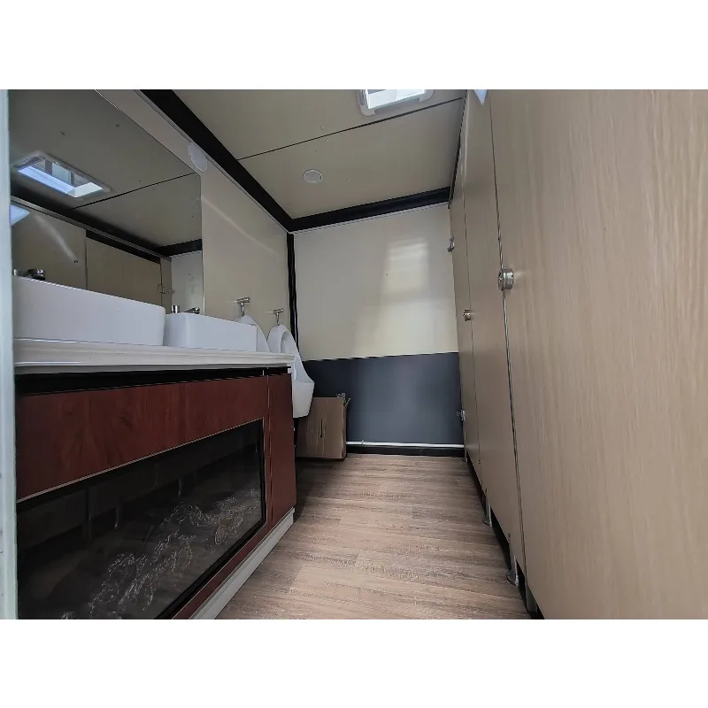 Customized Luxury Portable Toilets Sliding Door Outdoor Shower Cabin For Bathroom Portable Shower Toilet Restroom Trailer