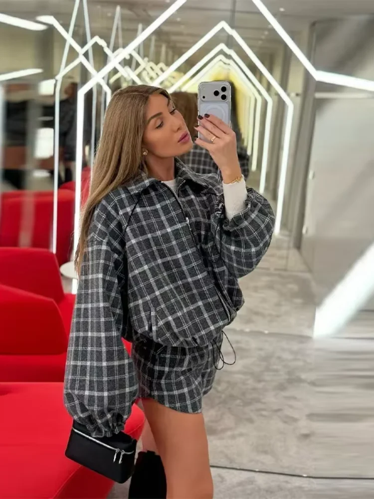 2026 Spring Daily Street Outfits Lady Casual Plaid Shorts Set Women Fashion Lapel Long-sleeved Zipper Jacket Short Pants Sets