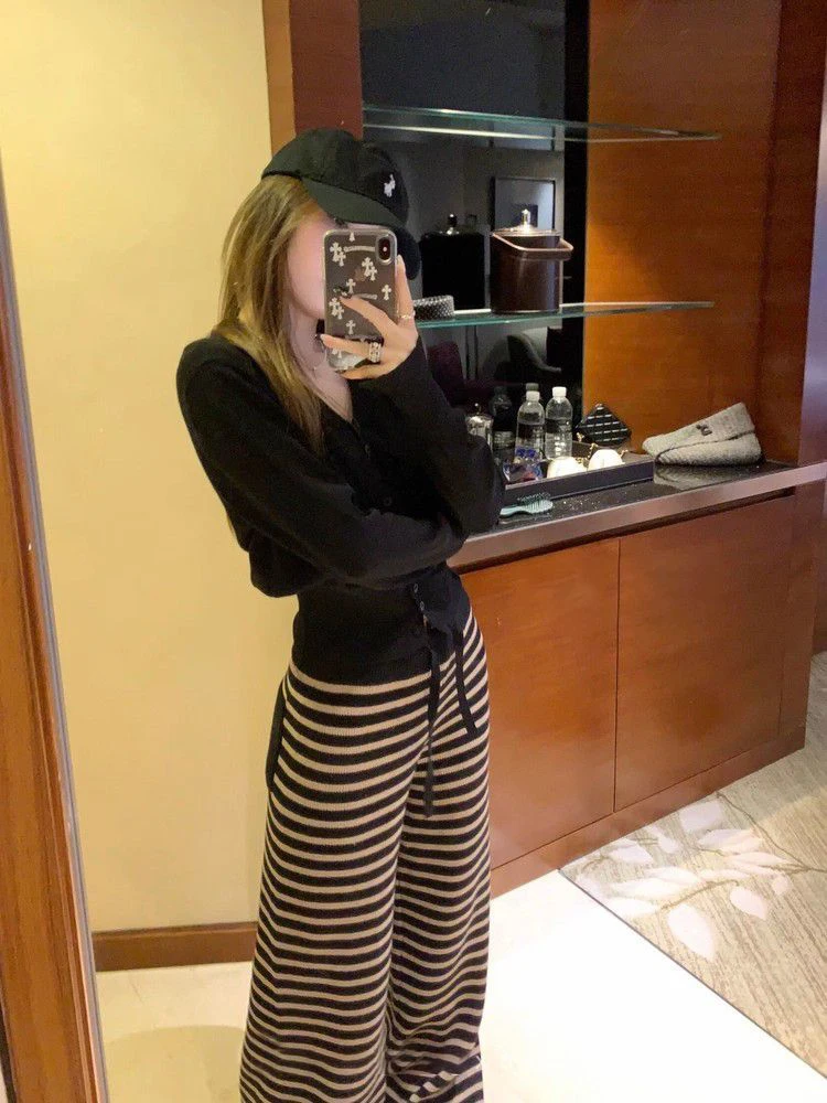 Pantaloni a gamba larga lavorati a maglia a righe americane retrò da donna iniziale invernale coreano Sle pigro pantaloni casual con noodle di riso allentati