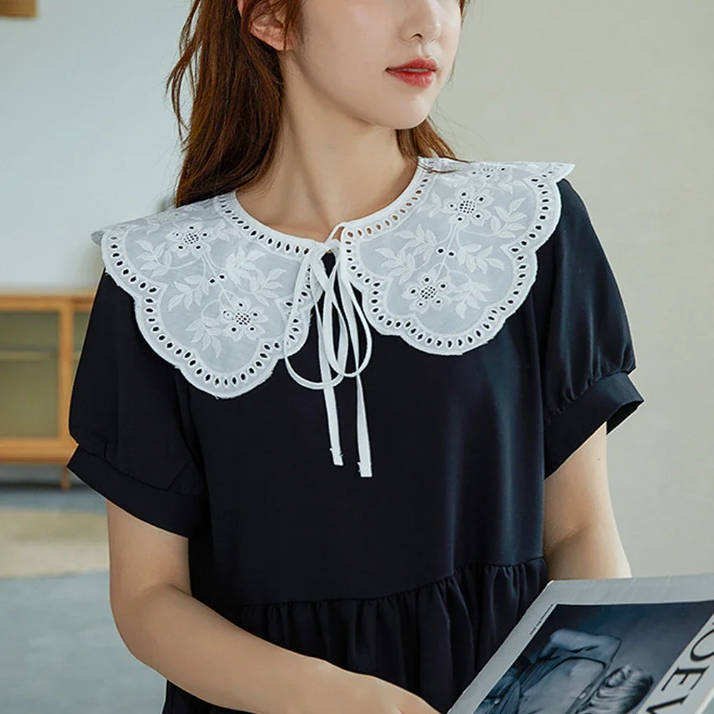 

Black White Embroidery Big Lapel Fake Collar Shawl Women Vintage Detachable Shirt Blouse Sweater Collar Top Women Accessories