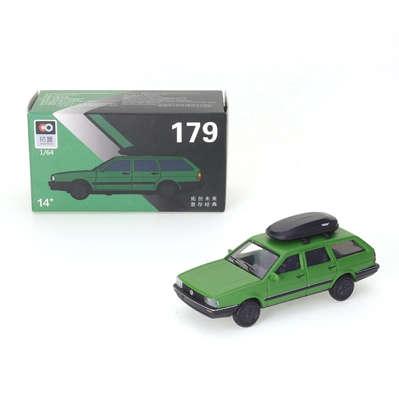 XCARTOYS 1:64 Alloy Die Cast Car Model Toy Volkswagen Santana Wagon Matte Green Alloy Collection Car Model Toys Ornaments