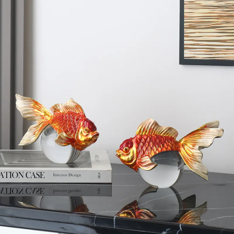 Enamel Coloured Alloy Goldfish Sculpture Home Crystal Ball Pet Fish Statue Tabletop Ornament Embellishment Decor Gift Craft