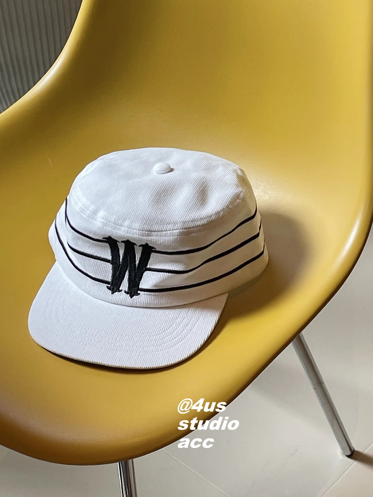 

Embroidered Letter Stripe Duckbill Cap Unisex Corduroy Flat Top Baseball Cap