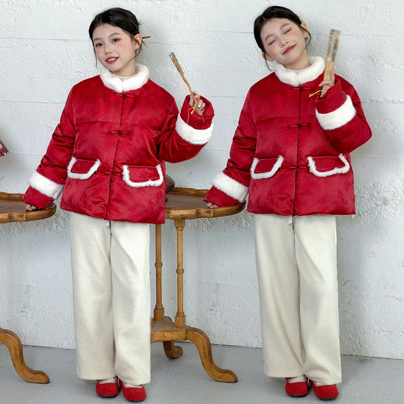 Girls Chinese Style Cotton-Padded Jacket Thick Chinese Winter Coat with Frog Buttons and Floral Embroidery 2026 New