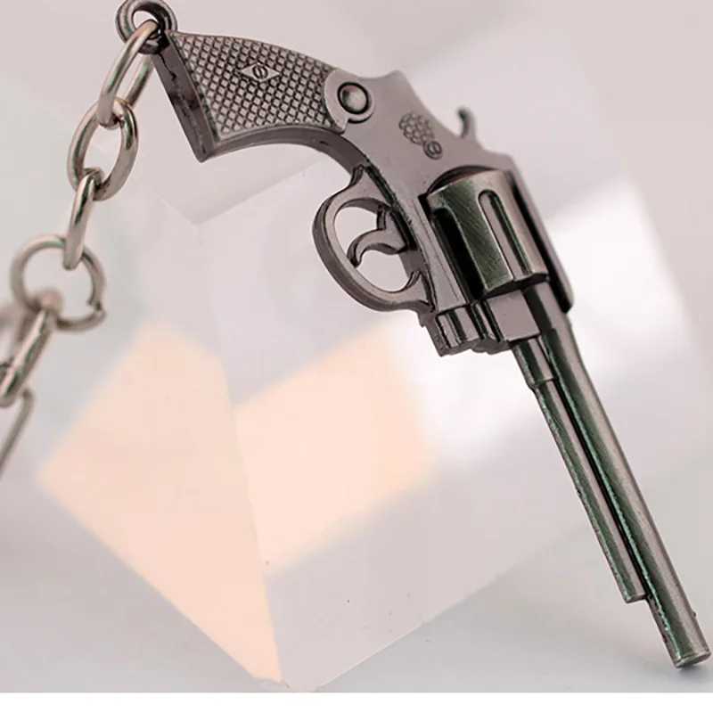 6cm CS GO CSGO Revolver Model Keychain for Men Vintage Counter Strike Pistol Metal Pendant Key Ring Male Boys Colletible Jewelry