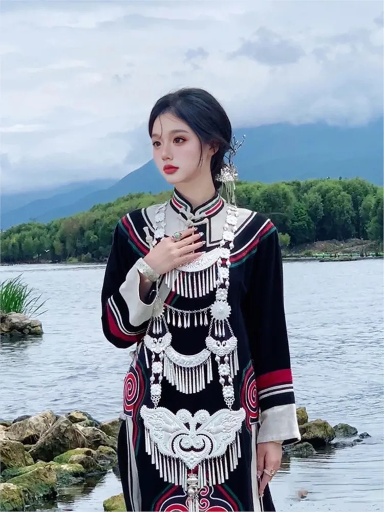 Geborduurde kleding van katoen en linnen voor dames om als bovenkledingoptredens, reisfotografie in buitenlandse landen te dragen